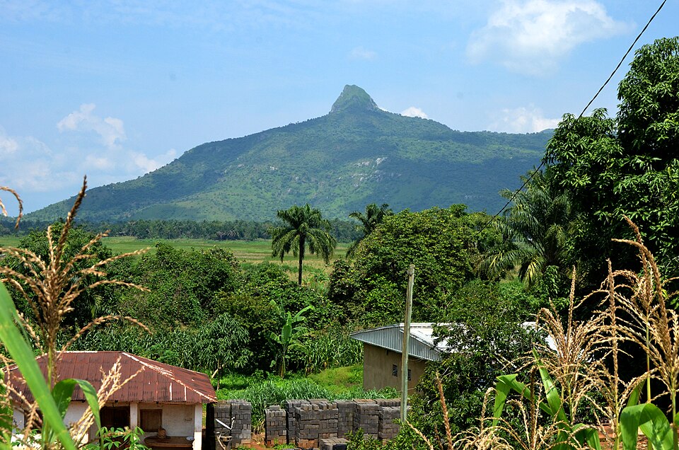 Mont Mbapit en pays Bamoun